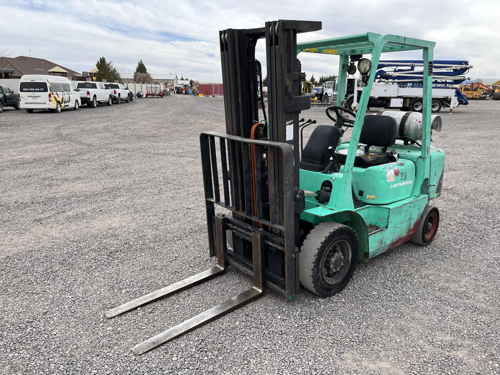 ./imagenes/INVOICE/2019/17942/MITSUBISHI FG25K (4).JPG